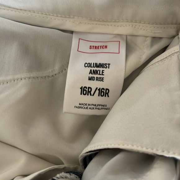 NWOT Express Columnist Ankle Pants Seersucker Womens Sz 16R Striped White Blue - Picture 3 of 6